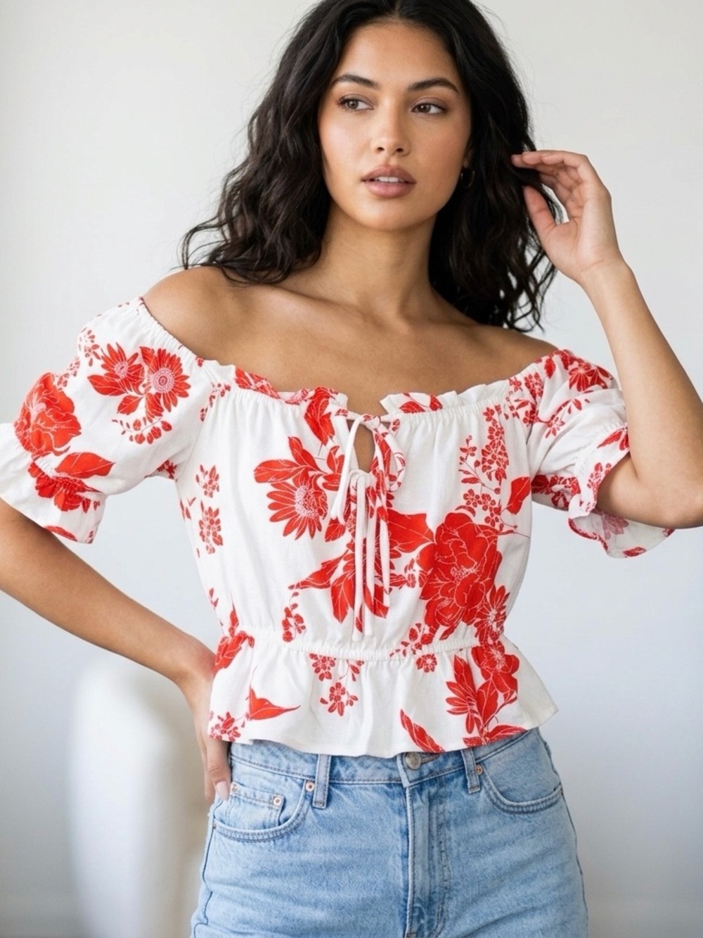 LULUS Women’s White Off-Shoulder Floral Peplum Top with Red Print Size Small